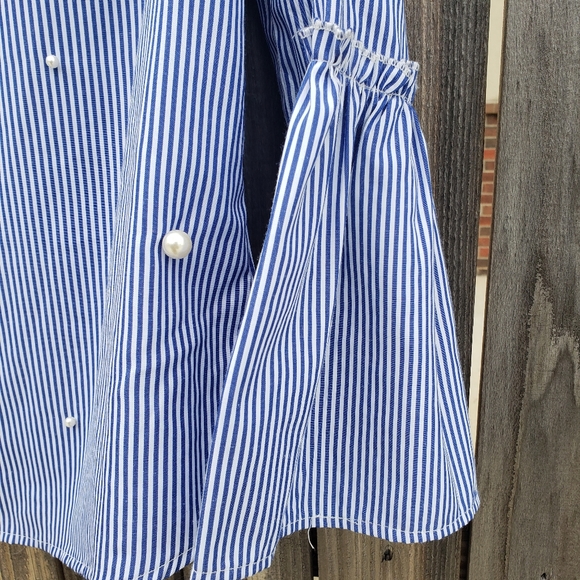 Pearl and Pinstripe Top - Picture 4 of 7